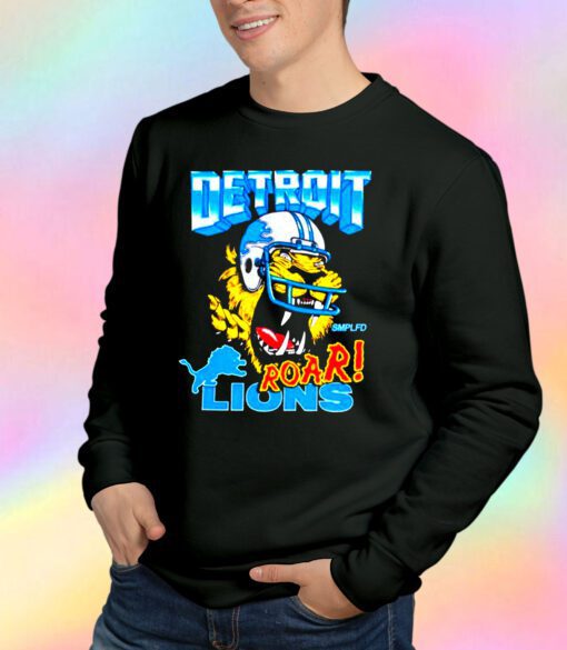 Coach Brad Holmes Wearing Detroit Lions Roar X Smplfd tee Sweatshirt